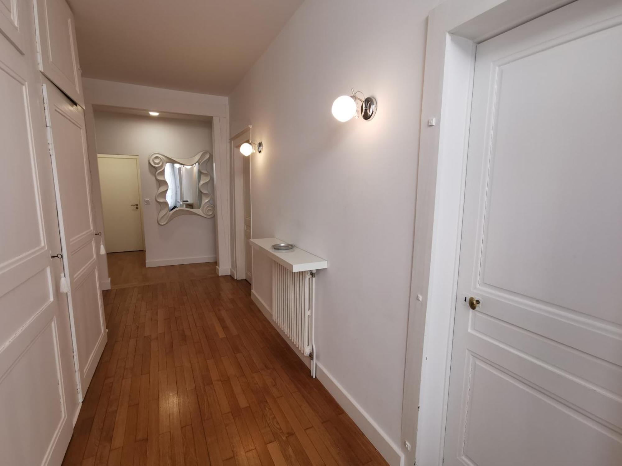 סאלן-לה-באן Appartement 3 Chambres Au Coeur Du Jura, Ideal Famille מראה חיצוני תמונה