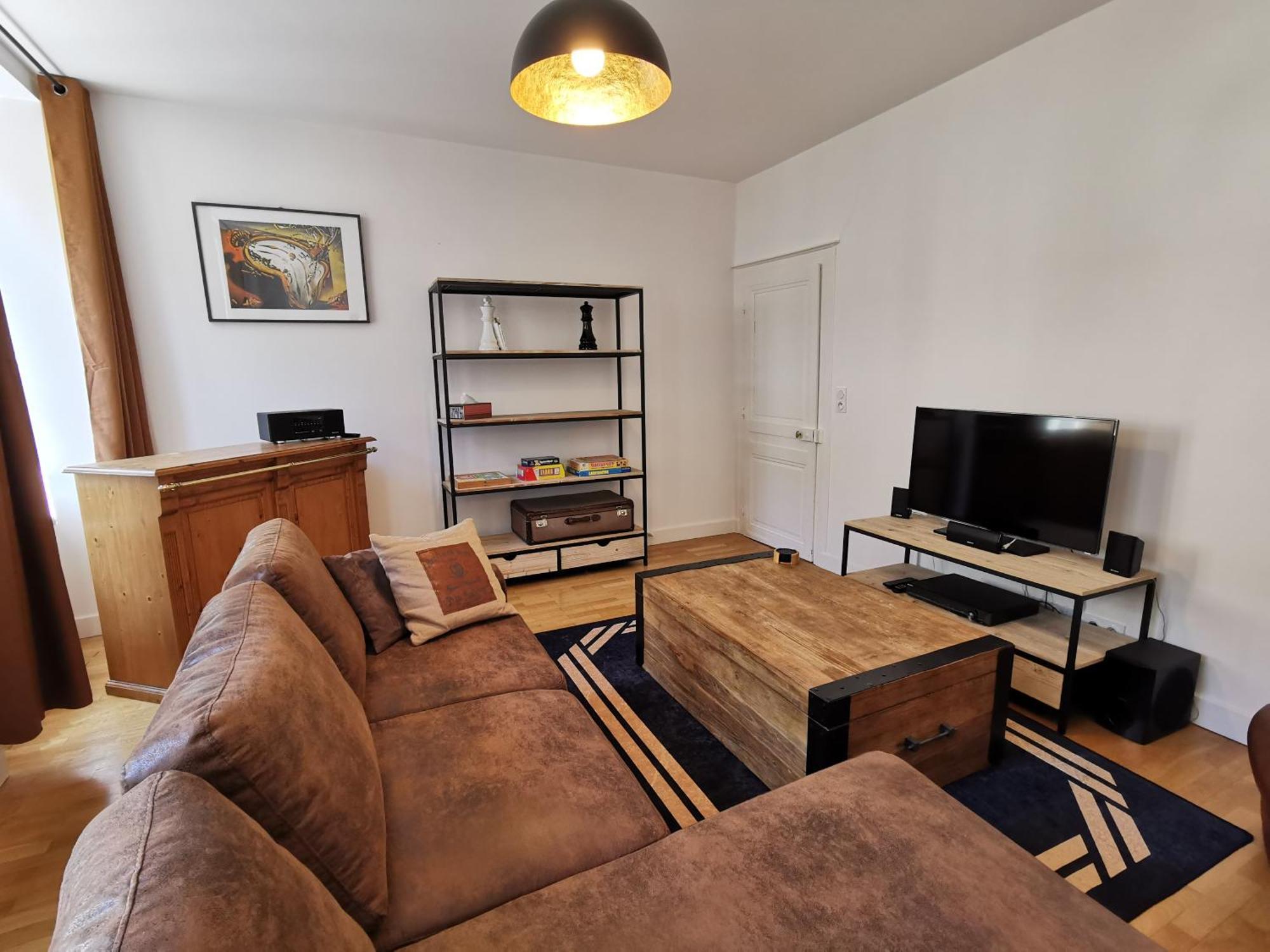 סאלן-לה-באן Appartement 3 Chambres Au Coeur Du Jura, Ideal Famille מראה חיצוני תמונה